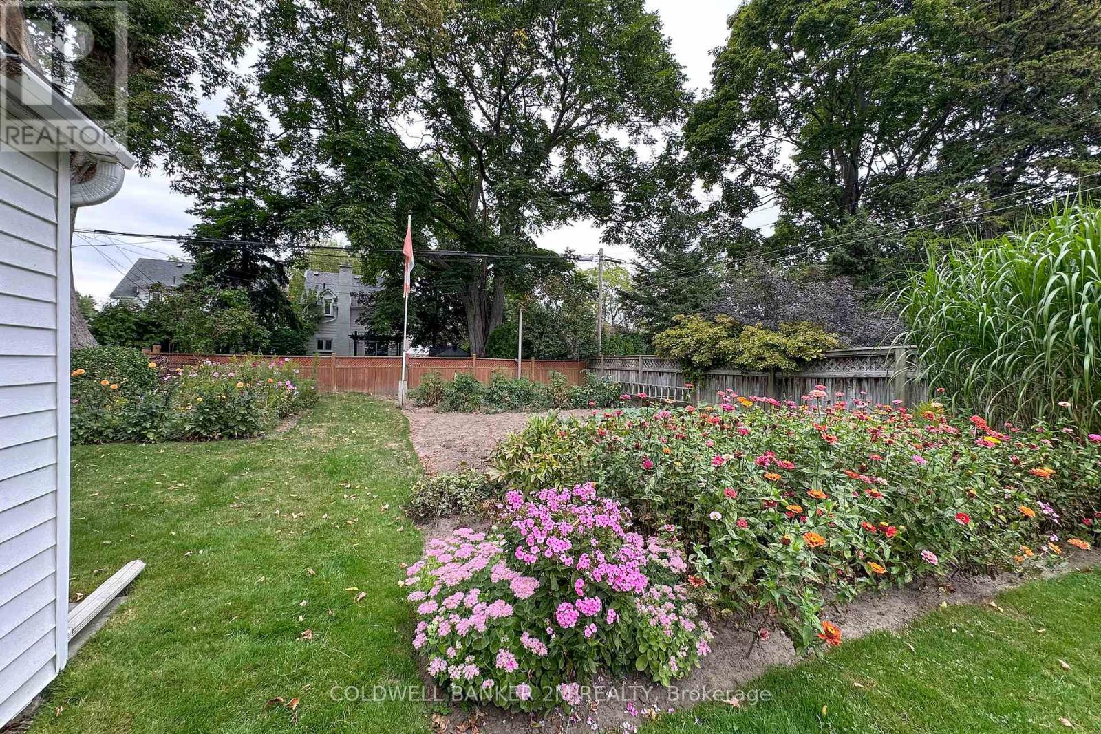 114 Lauder Road, Oshawa (O'neill), Ontario  L1G 2H6 - Photo 17 - E12491788