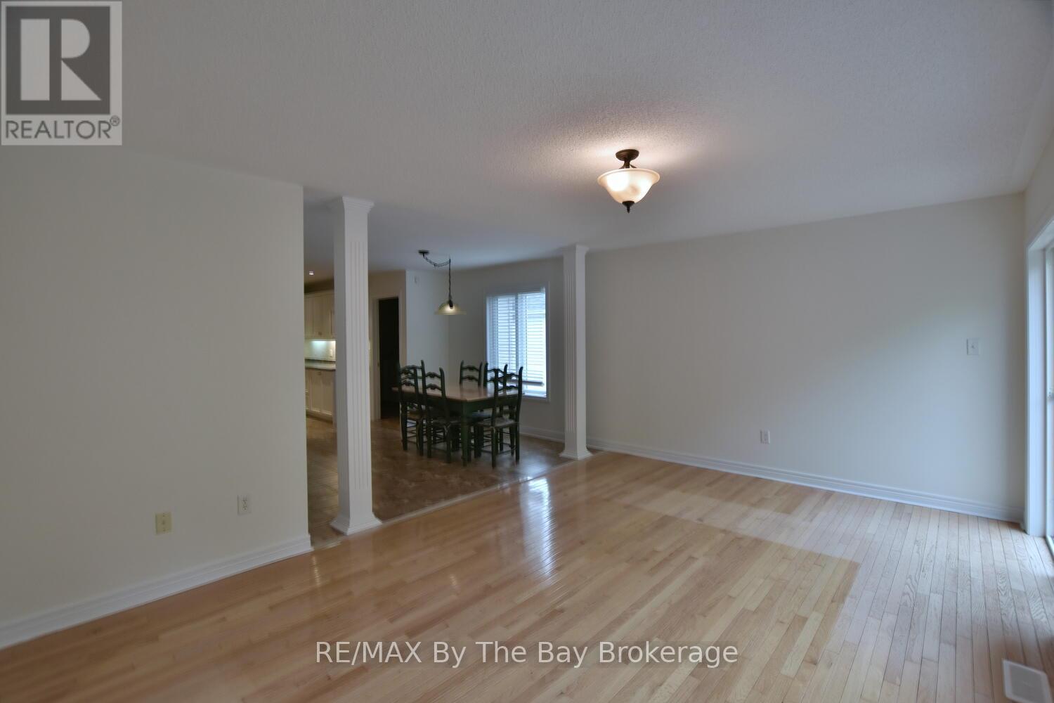 7 Meadowood Drive, Wasaga Beach, Ontario  L9Z 3C2 - Photo 29 - S12491758