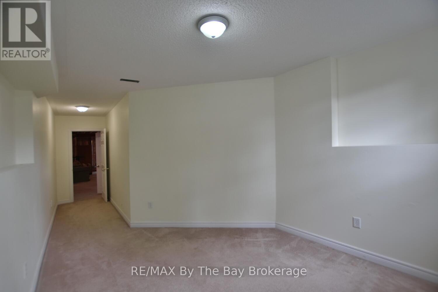 7 Meadowood Drive, Wasaga Beach, Ontario  L9Z 3C2 - Photo 42 - S12491758