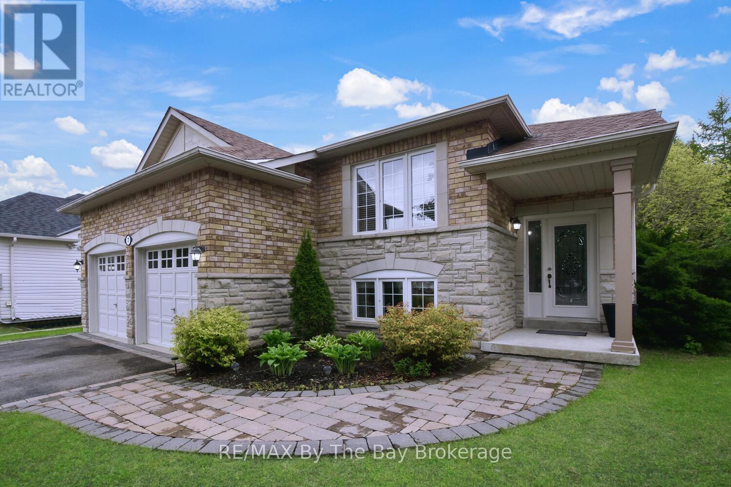 7 Meadowood Drive, Wasaga Beach, Ontario  L9Z 3C2 - Photo 46 - S12491758