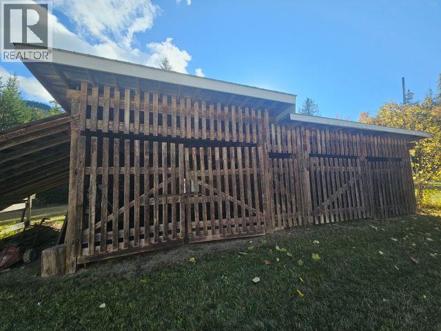 534 Willow Street, Fauquier, British Columbia  V0G 1K0 - Photo 38 - 10367091