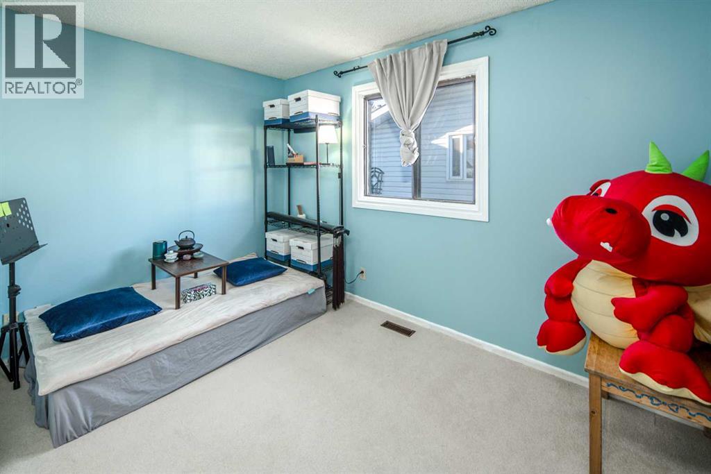 112 Shawmeadows Crescent Sw, Calgary, Alberta  T2Y 1A9 - Photo 16 - A2267684