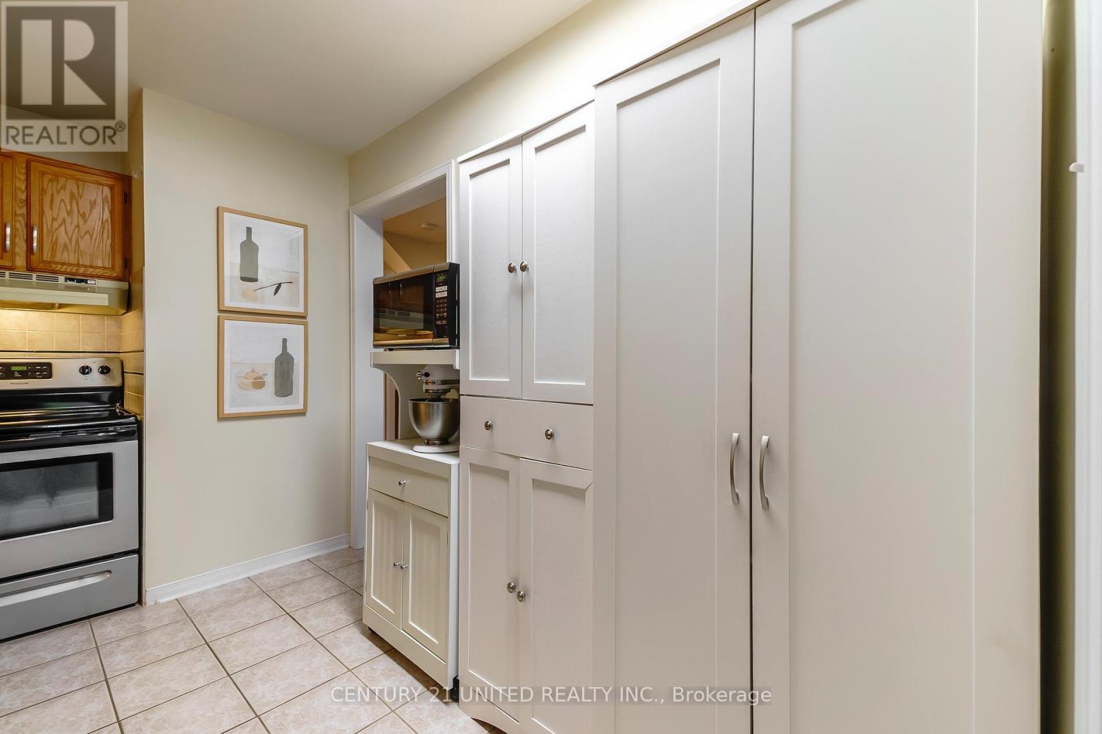 15 - 36 Champlain Crescent, Peterborough (Northcrest Ward 5), Ontario  K9L 1T1 - Photo 18 - X12491620