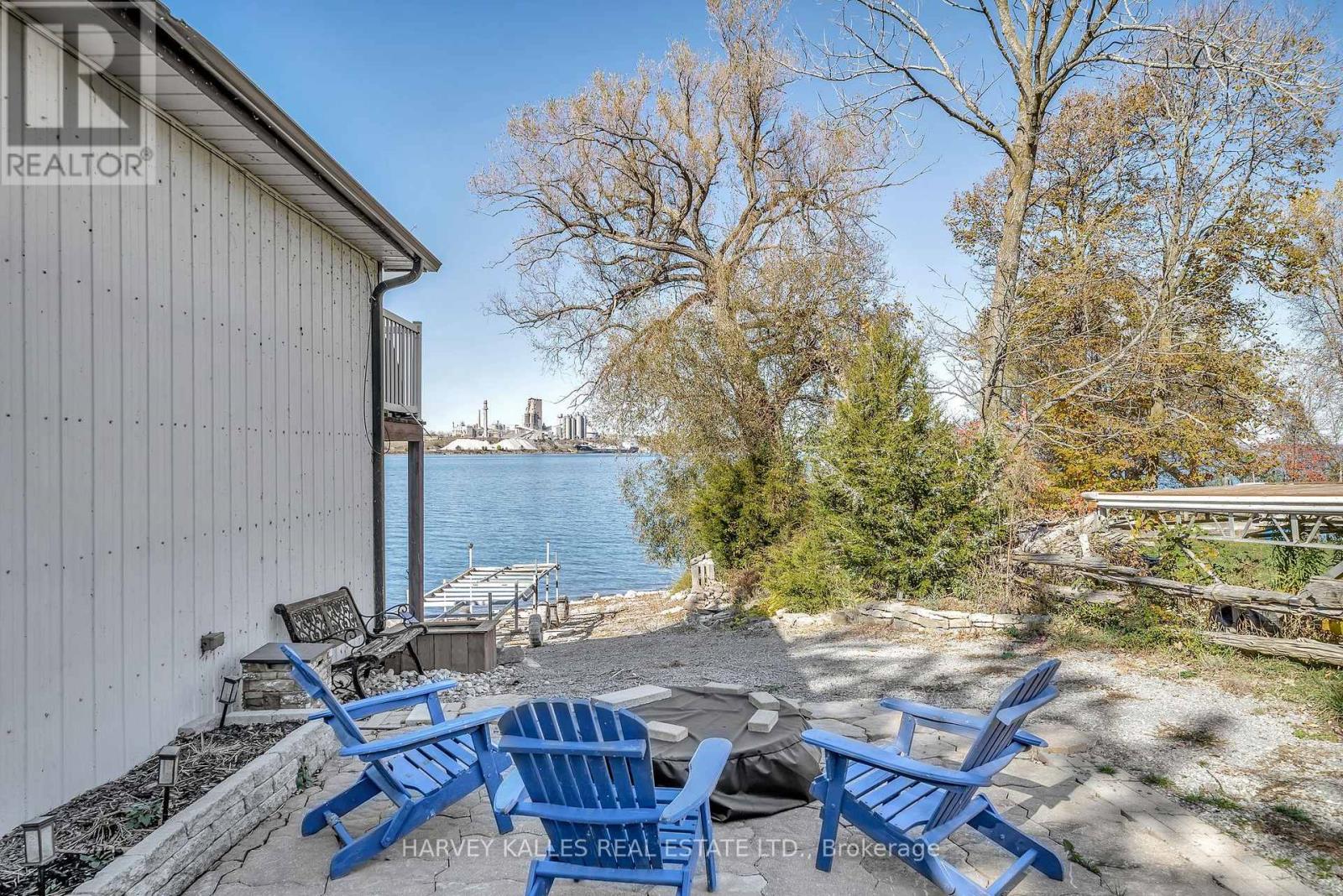 12130 Loyalist Parkway, Prince Edward County, Ontario  K0K 2T0 - Photo 3 - X12491884