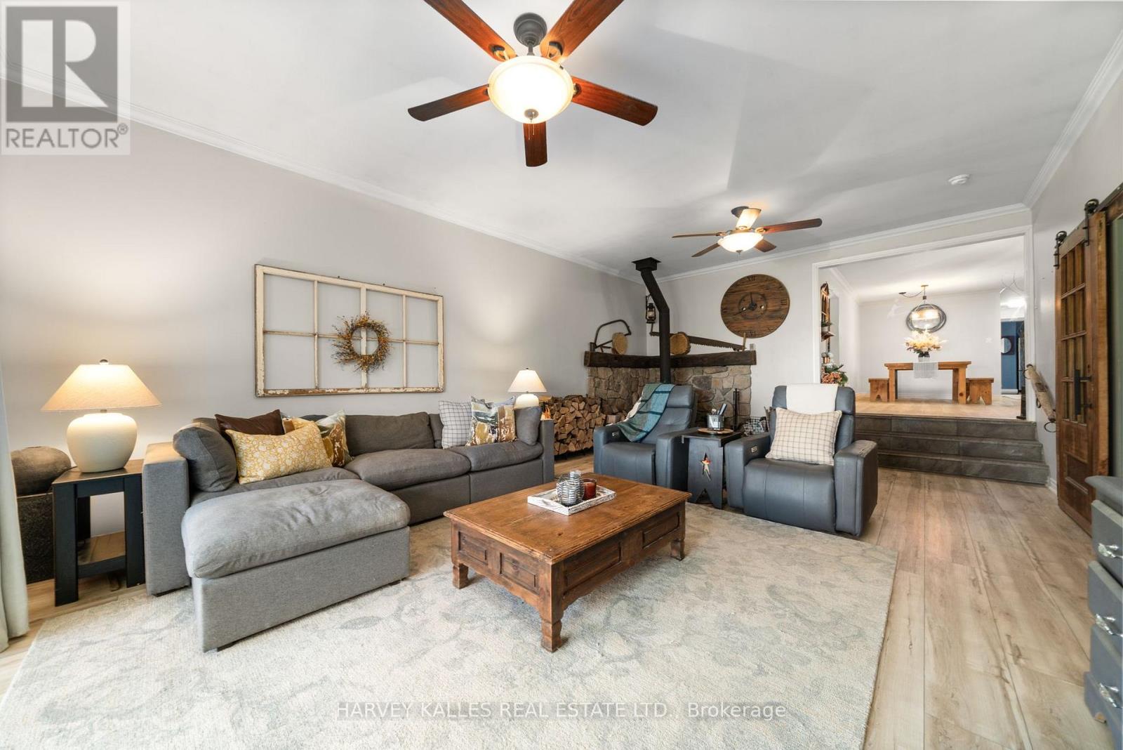 12130 Loyalist Parkway, Prince Edward County, Ontario  K0K 2T0 - Photo 9 - X12491884