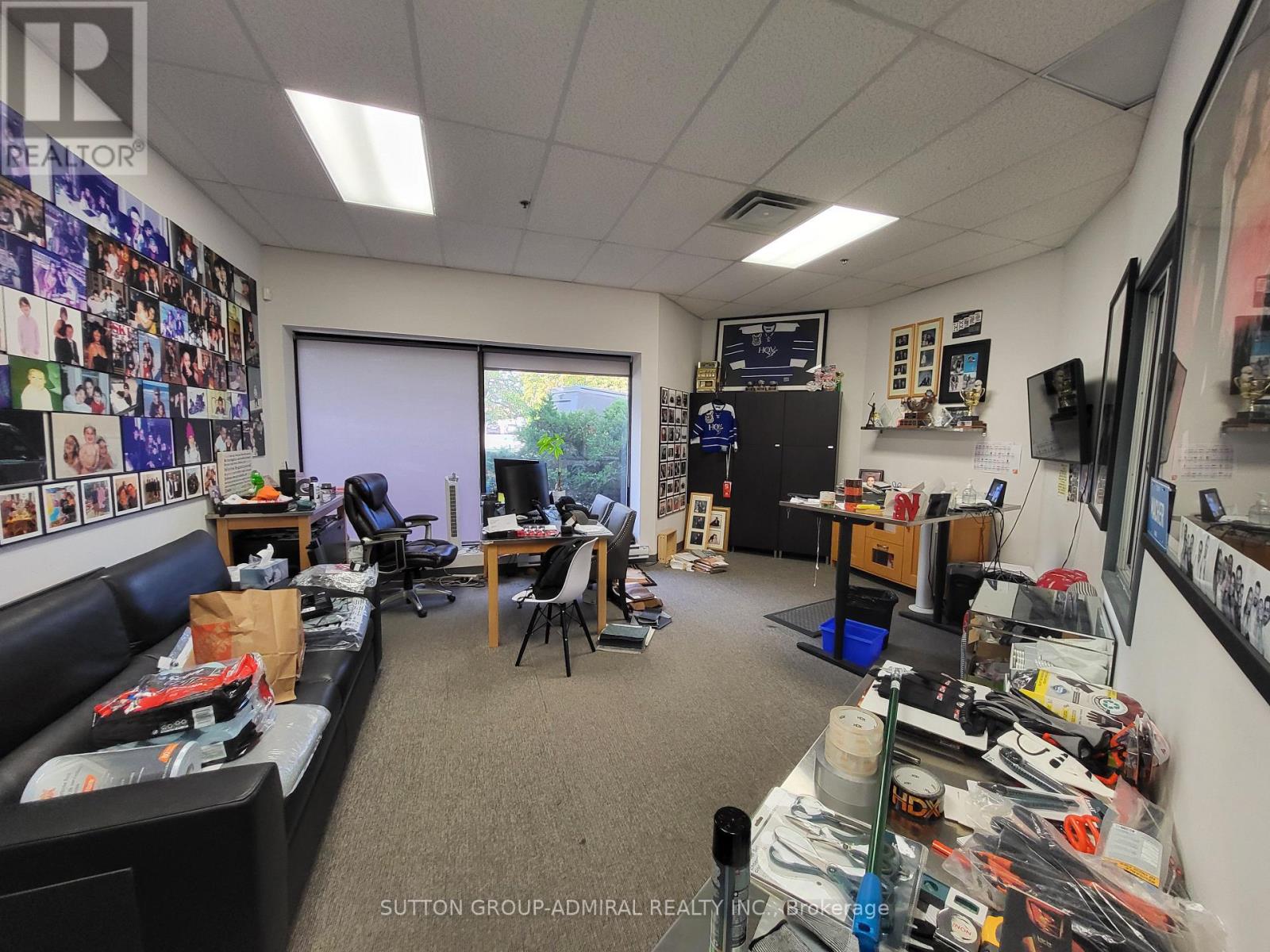 215 Dolomite Drive, Toronto (York University Heights), Ontario  M3J 2N1 - Photo 28 - W12488496