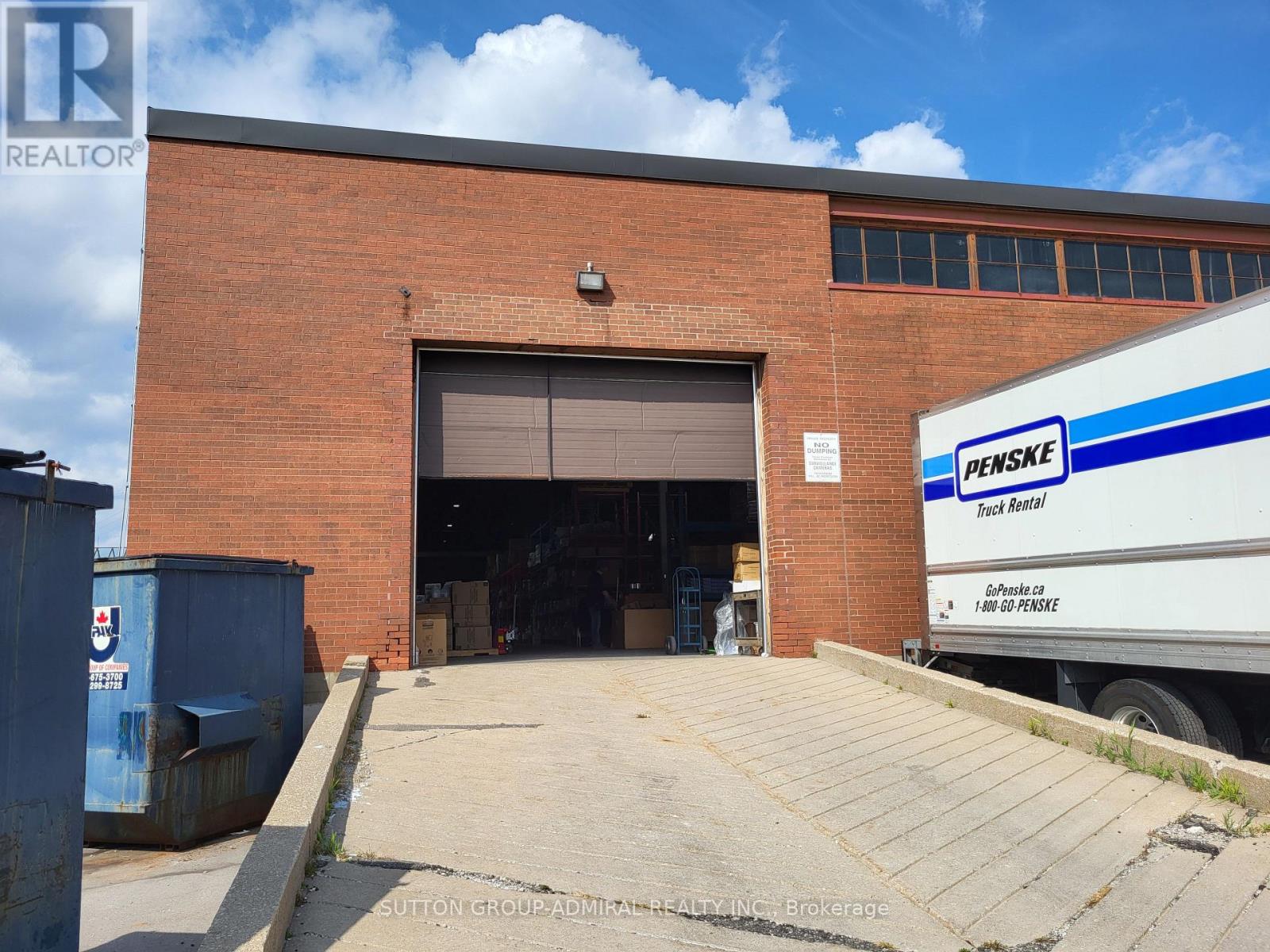 215 Dolomite Drive, Toronto (York University Heights), Ontario  M3J 2N1 - Photo 21 - W12488496