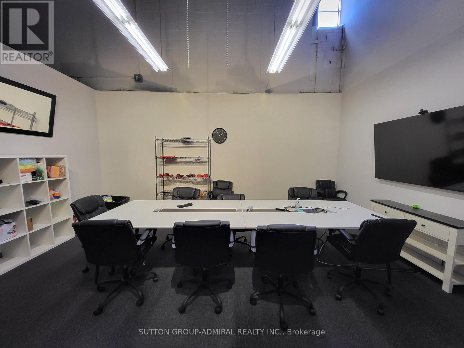 215 Dolomite Drive, Toronto (York University Heights), Ontario  M3J 2N1 - Photo 30 - W12488496