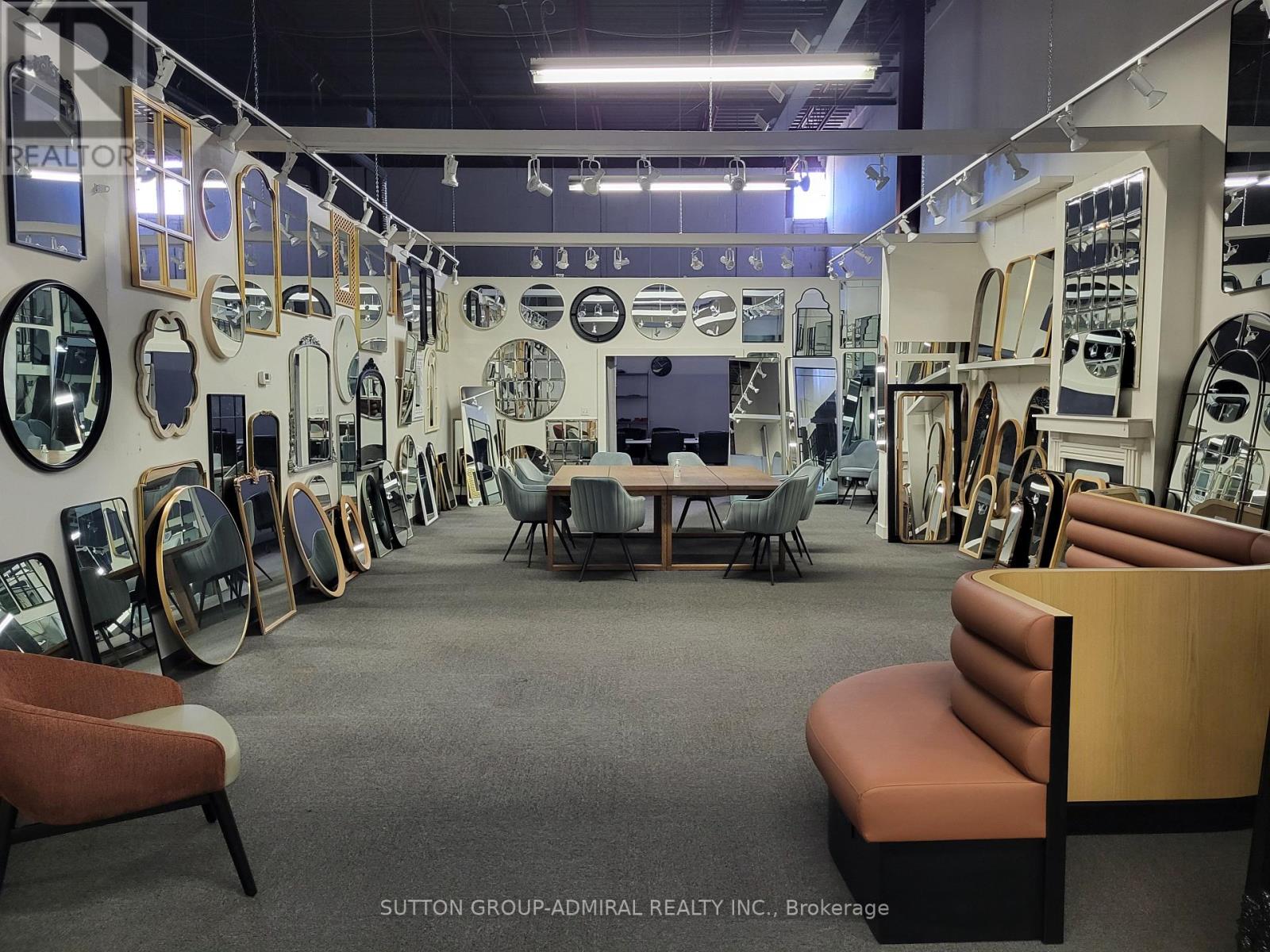 215 Dolomite Drive, Toronto (York University Heights), Ontario  M3J 2N1 - Photo 29 - W12488496