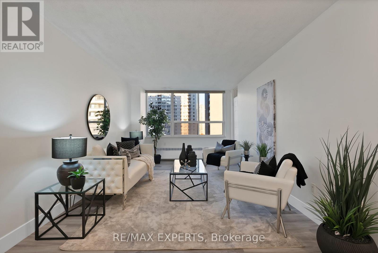 1013 - 390 Dixon Road, Toronto, Ontario  M9R 1T4 - Photo 19 - W12490374