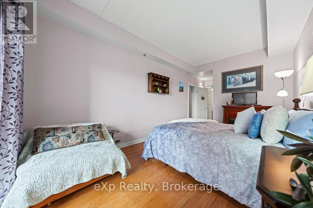 315 - 308 Watson Parkway N, Guelph (Grange Road), Ontario  N1E 0G7 - Photo 29 - X12491608