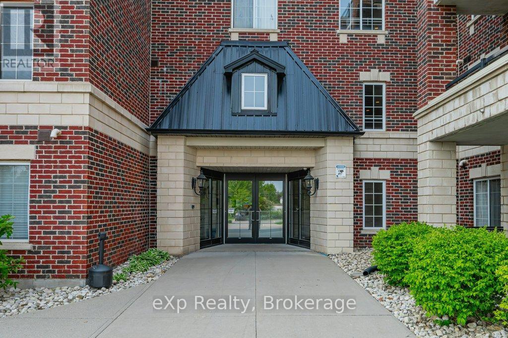 315 - 308 Watson Parkway N, Guelph (Grange Road), Ontario  N1E 0G7 - Photo 5 - X12491608