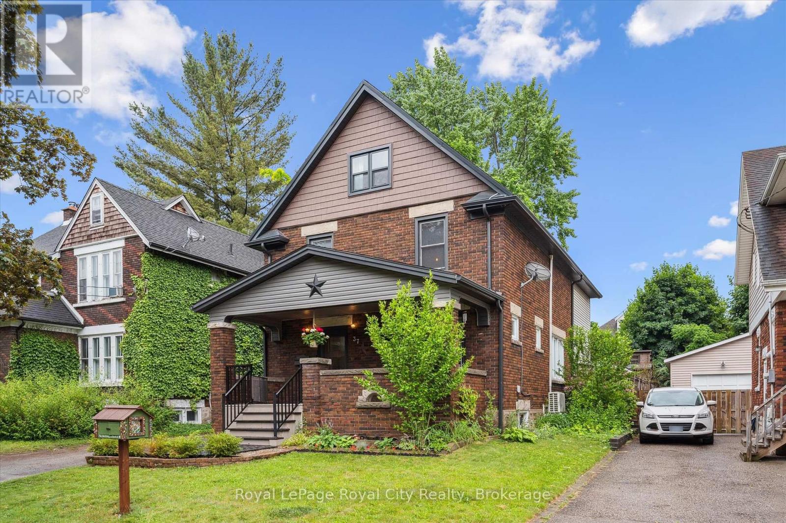 37 Brock Street, Kitchener, Ontario  N2M 1X2 - Photo 2 - X12491630