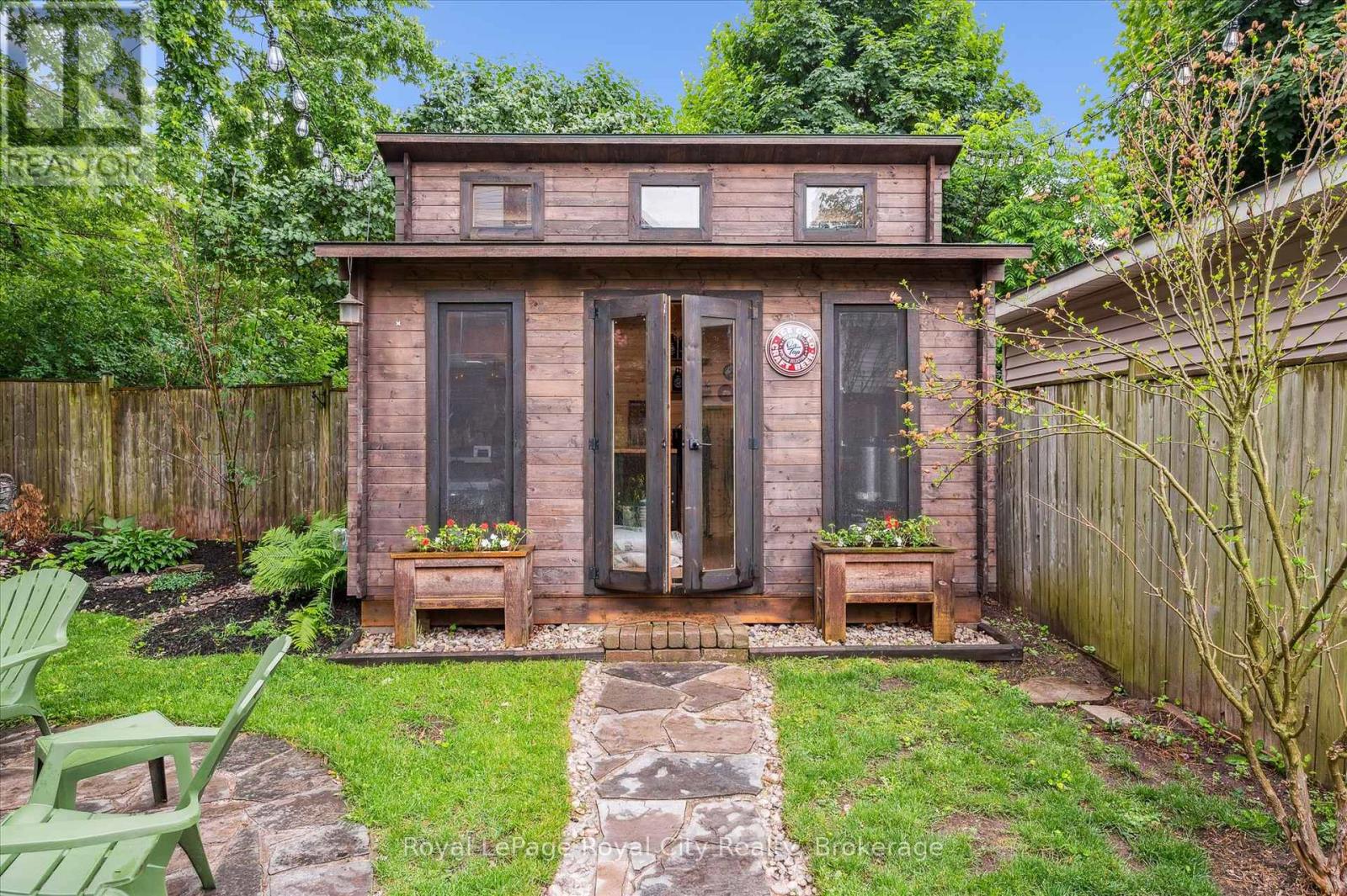 37 Brock Street, Kitchener, Ontario  N2M 1X2 - Photo 38 - X12491630