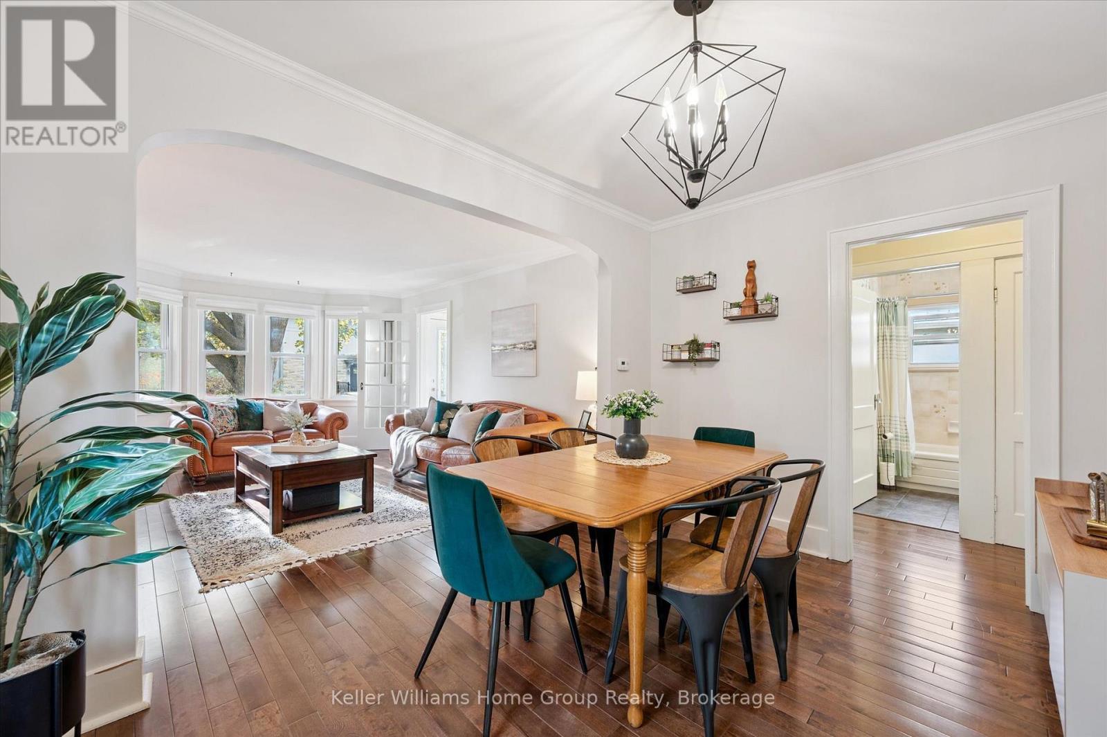 47 Hillcrest Drive, Guelph (St. George's), Ontario  N1E 4W8 - Photo 11 - X12491668