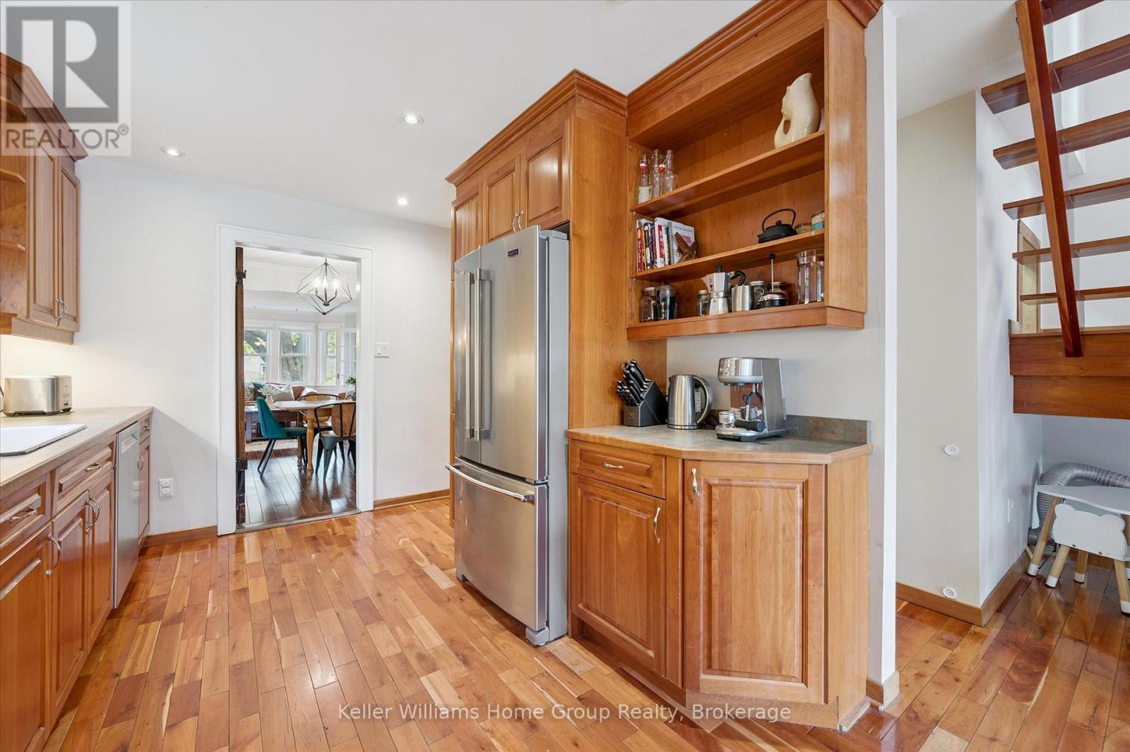 47 Hillcrest Drive, Guelph (St. George's), Ontario  N1E 4W8 - Photo 15 - X12491668