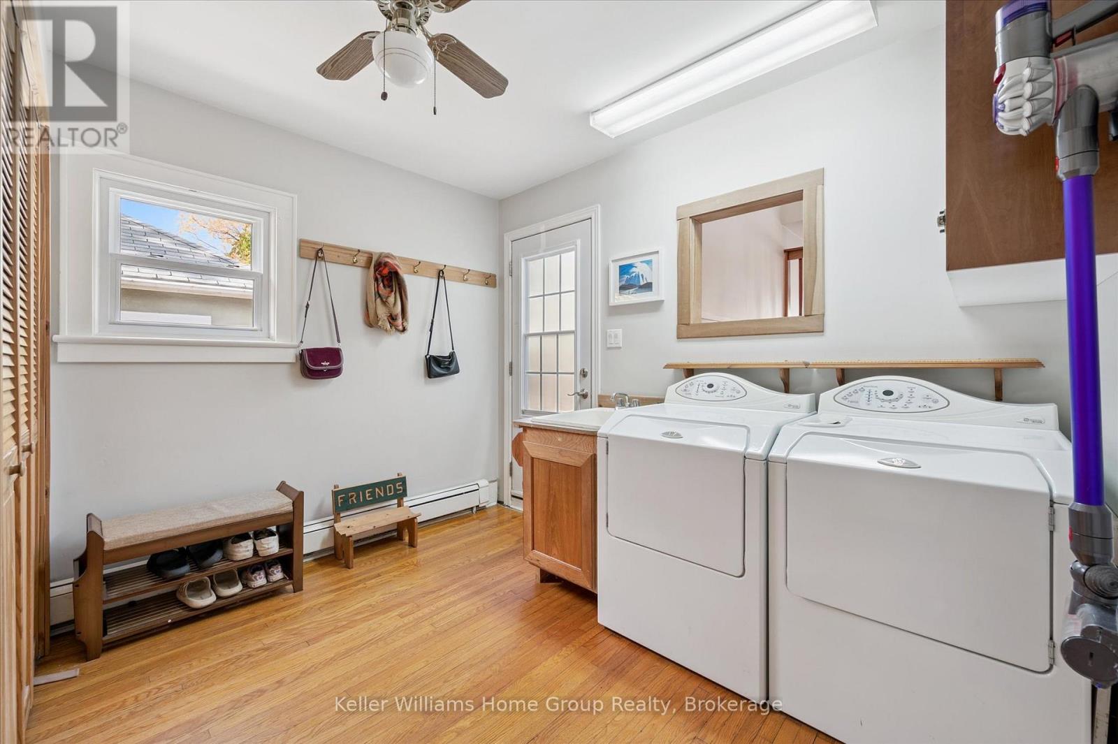 47 Hillcrest Drive, Guelph (St. George's), Ontario  N1E 4W8 - Photo 23 - X12491668