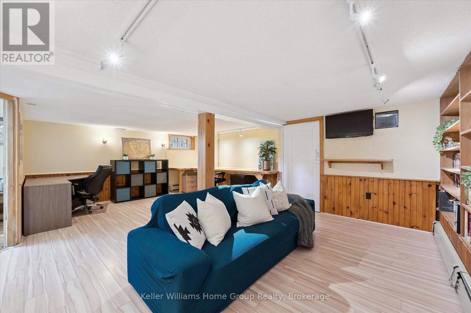 47 Hillcrest Drive, Guelph (St. George's), Ontario  N1E 4W8 - Photo 28 - X12491668