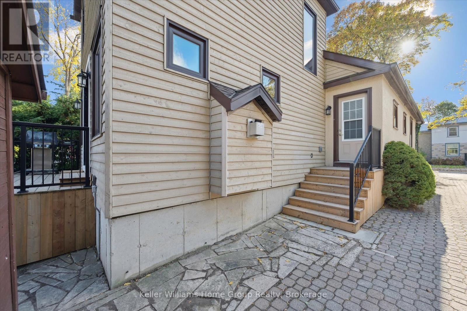 47 Hillcrest Drive, Guelph (St. George's), Ontario  N1E 4W8 - Photo 35 - X12491668