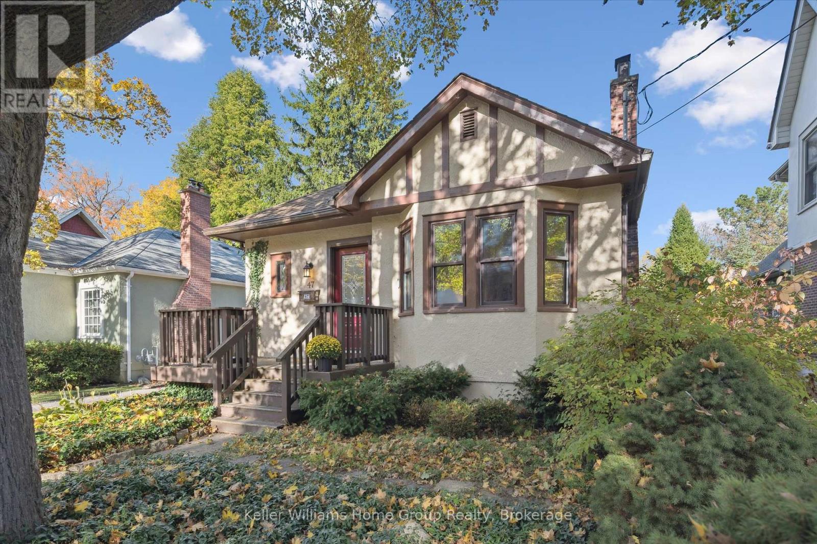 47 Hillcrest Drive, Guelph (St. George's), Ontario  N1E 4W8 - Photo 5 - X12491668