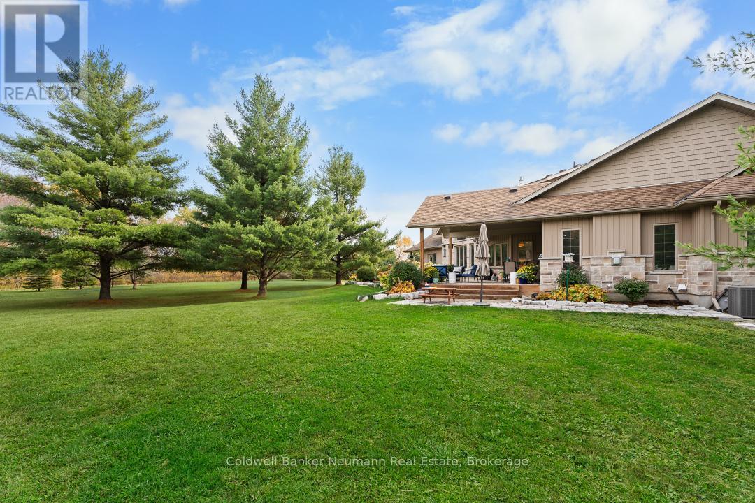 7632 Wellington 34 Road, Puslinch, Ontario  N0B 2J0 - Photo 5 - X12491722