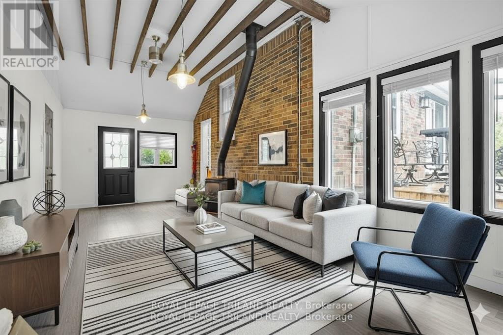 87 Iroquois Avenue, London South (South G), Ontario  N6C 2K7 - Photo 27 - X12491662