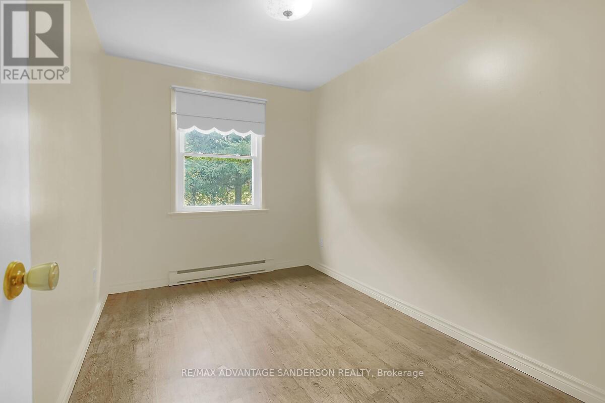 9 James Street, Middlesex Centre (Poplar Hill), Ontario  N0M 2A0 - Photo 21 - X12491738