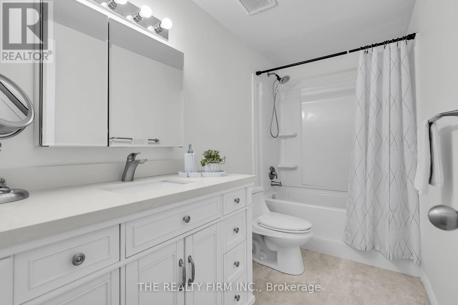 25 - 70 Chapman Court, London North (North I), Ontario  N6G 4Z4 - Photo 28 - X12491820