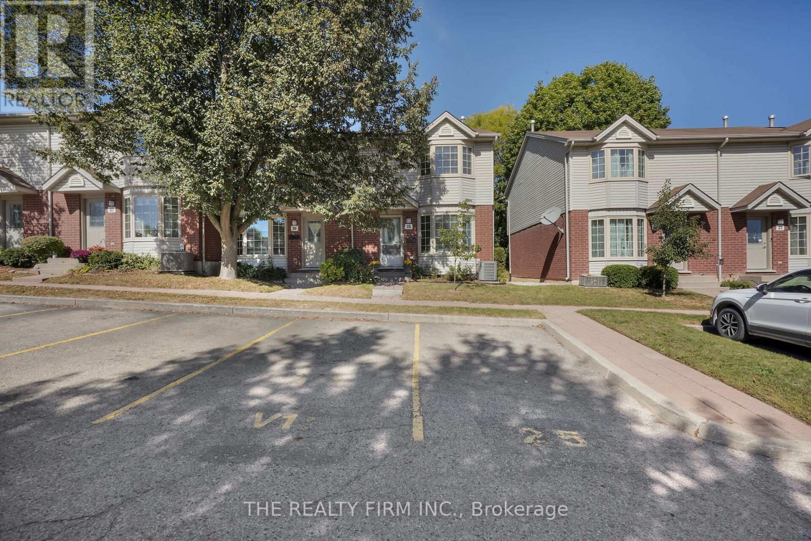 25 - 70 Chapman Court, London North (North I), Ontario  N6G 4Z4 - Photo 4 - X12491820