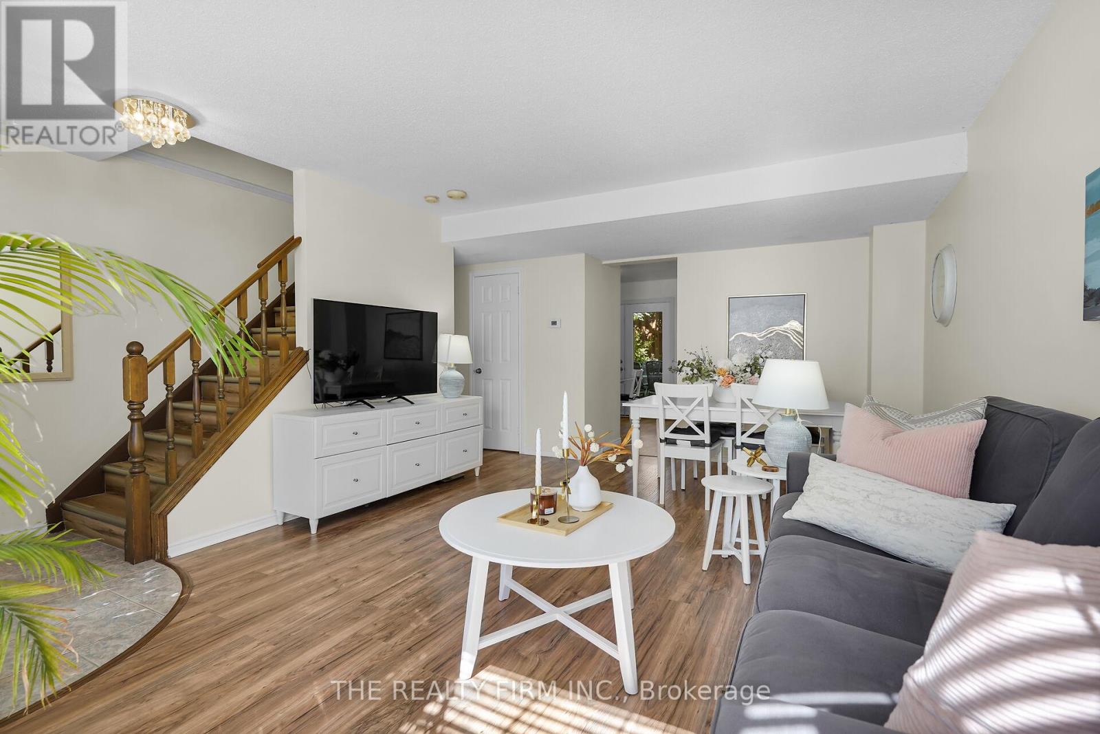 25 - 70 Chapman Court, London North (North I), Ontario  N6G 4Z4 - Photo 9 - X12491820