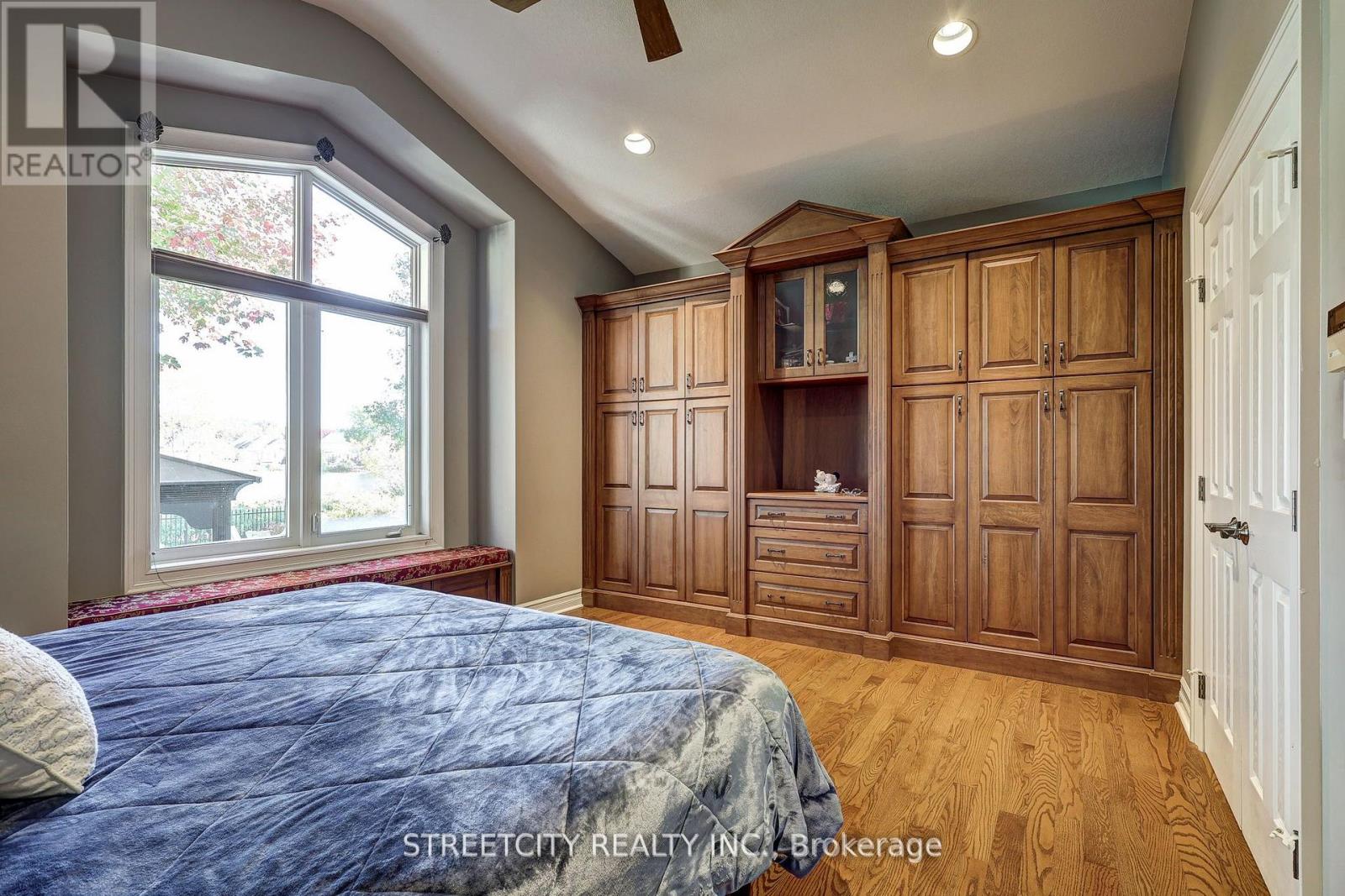 21 Beechwood Circle, St. Thomas, Ontario  N5R 6K4 - Photo 22 - X12491958