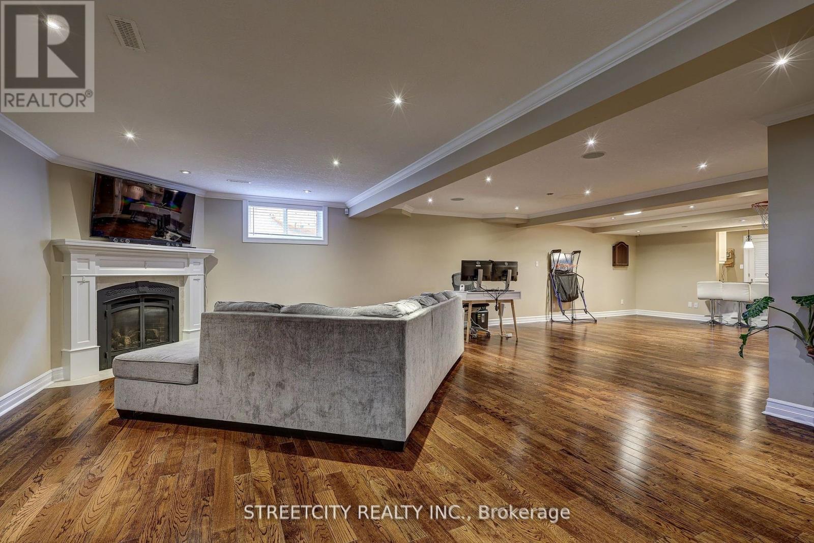 21 Beechwood Circle, St. Thomas, Ontario  N5R 6K4 - Photo 28 - X12491958