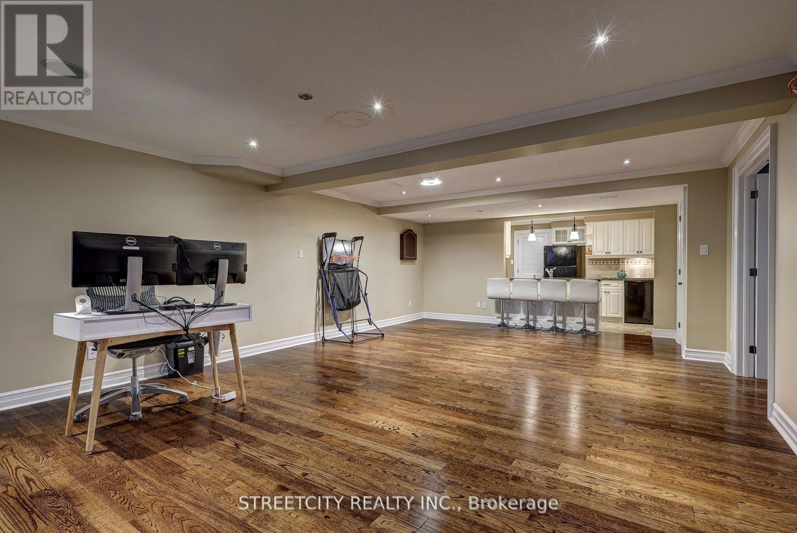 21 Beechwood Circle, St. Thomas, Ontario  N5R 6K4 - Photo 30 - X12491958