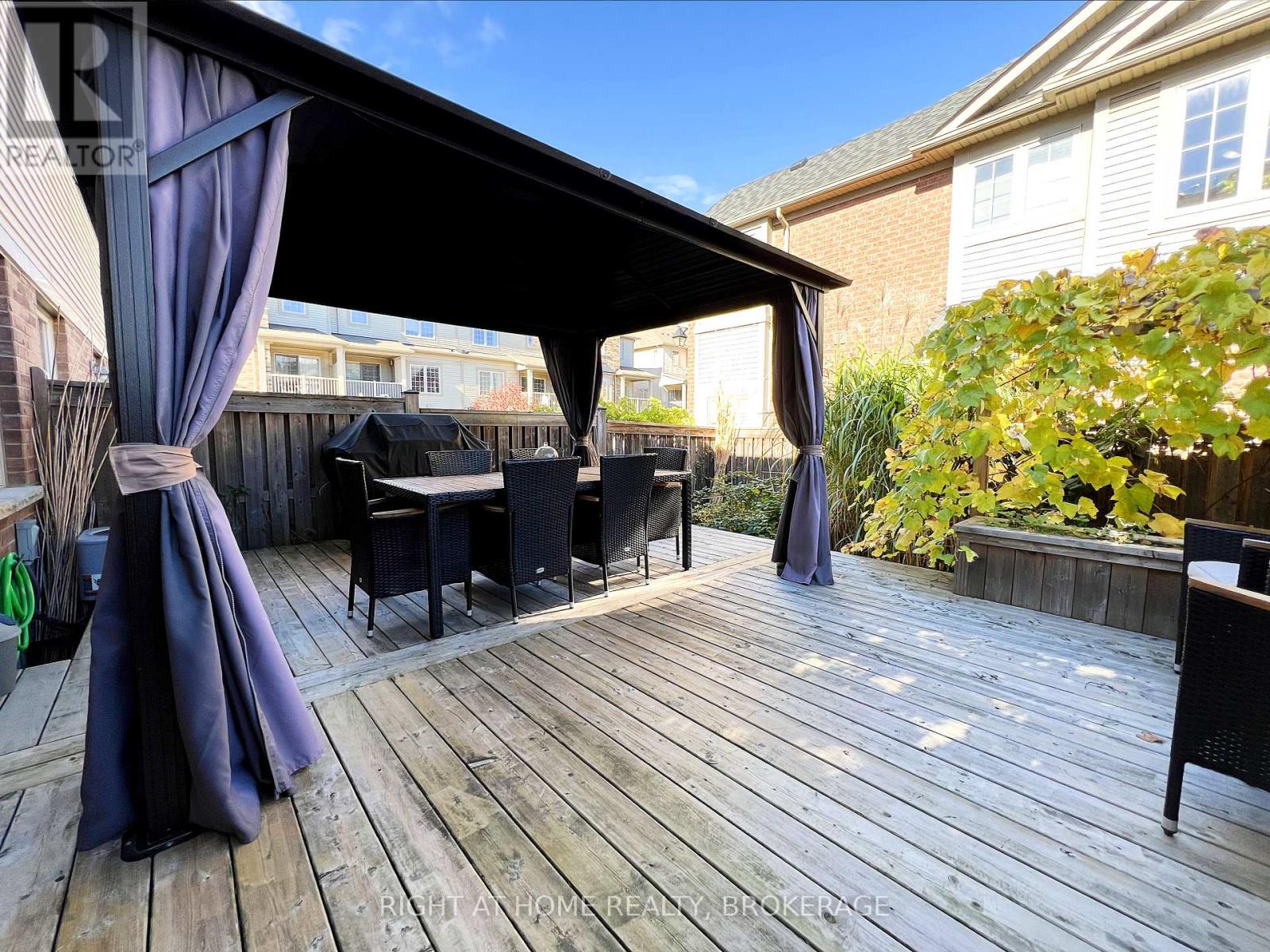 33 - 541 Winston Road, Grimsby, Ontario  L3M 0C5 - Photo 33 - X12402717