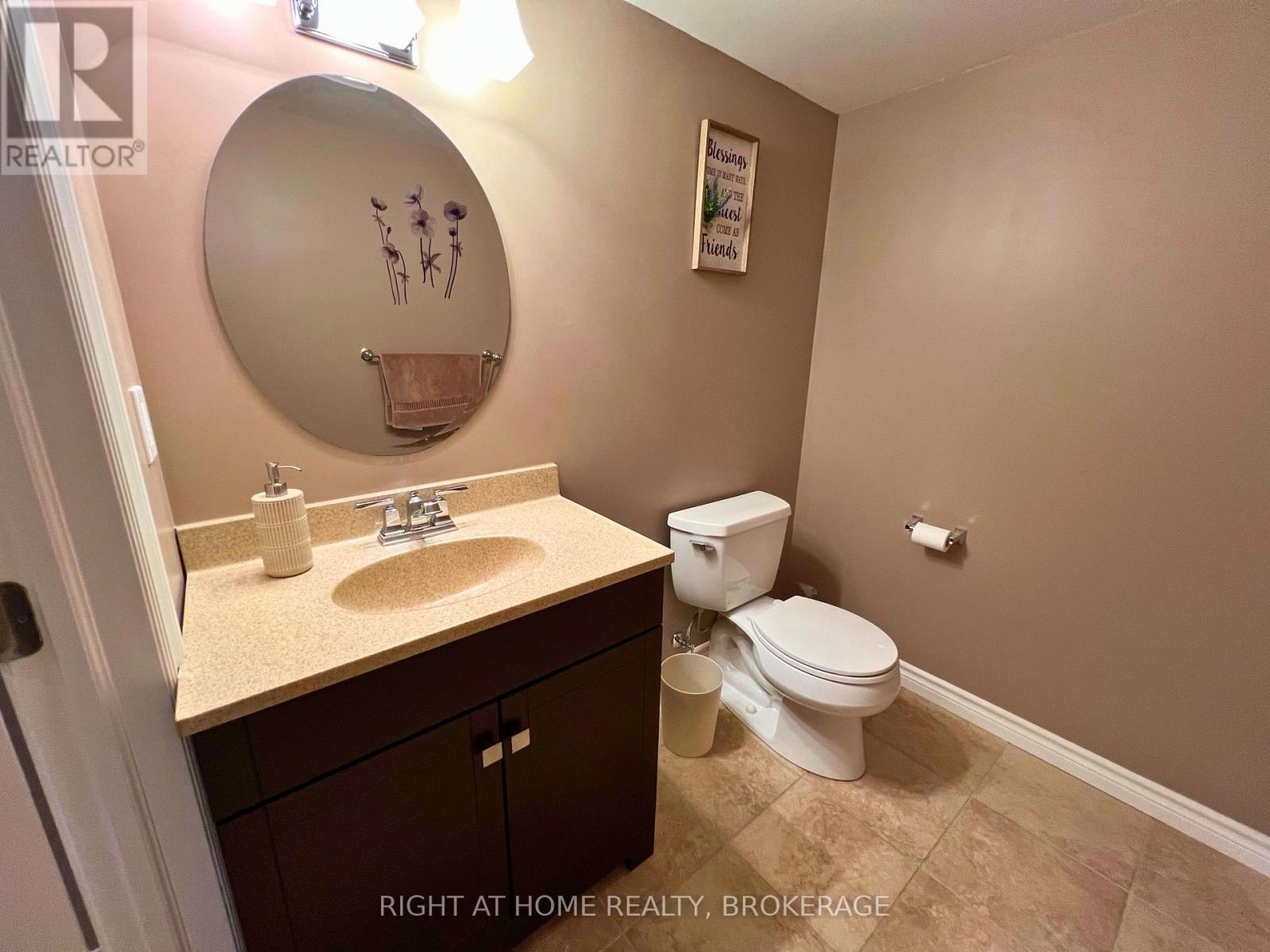 33 - 541 Winston Road, Grimsby, Ontario  L3M 0C5 - Photo 27 - X12402717