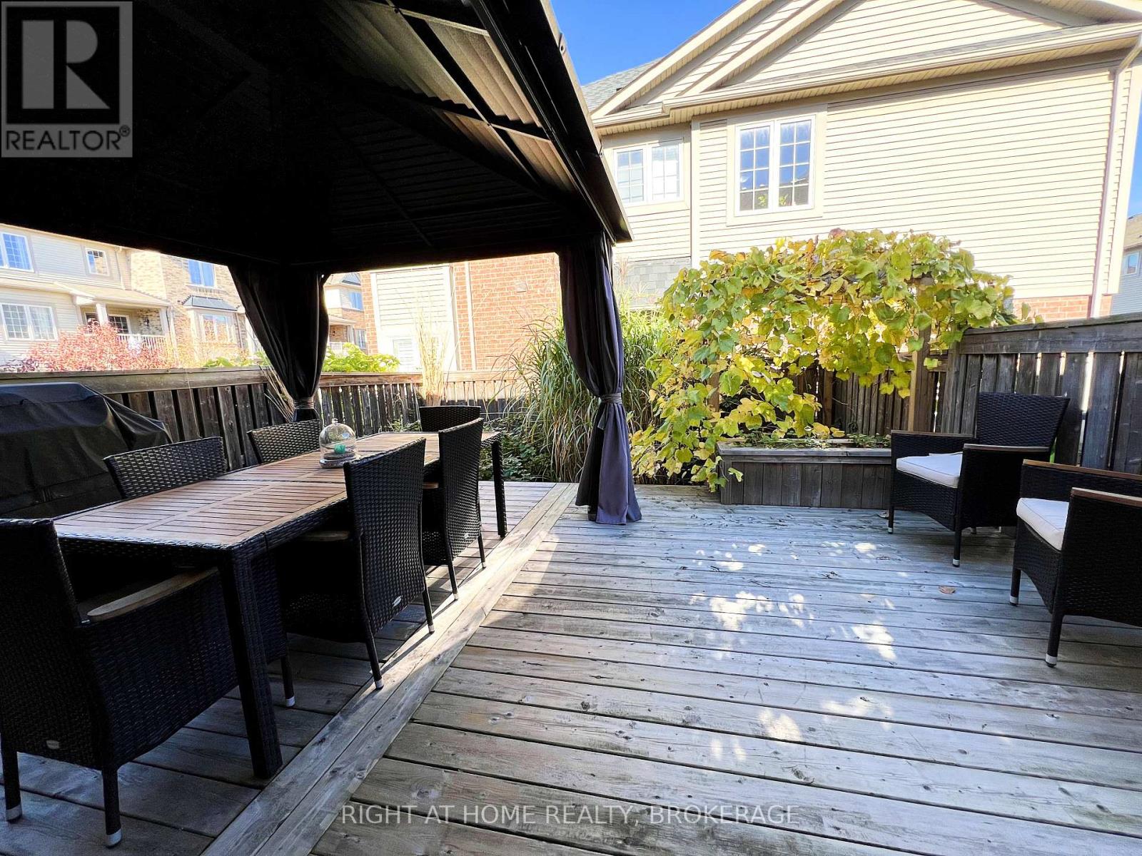 33 - 541 Winston Road, Grimsby, Ontario  L3M 0C5 - Photo 31 - X12402717