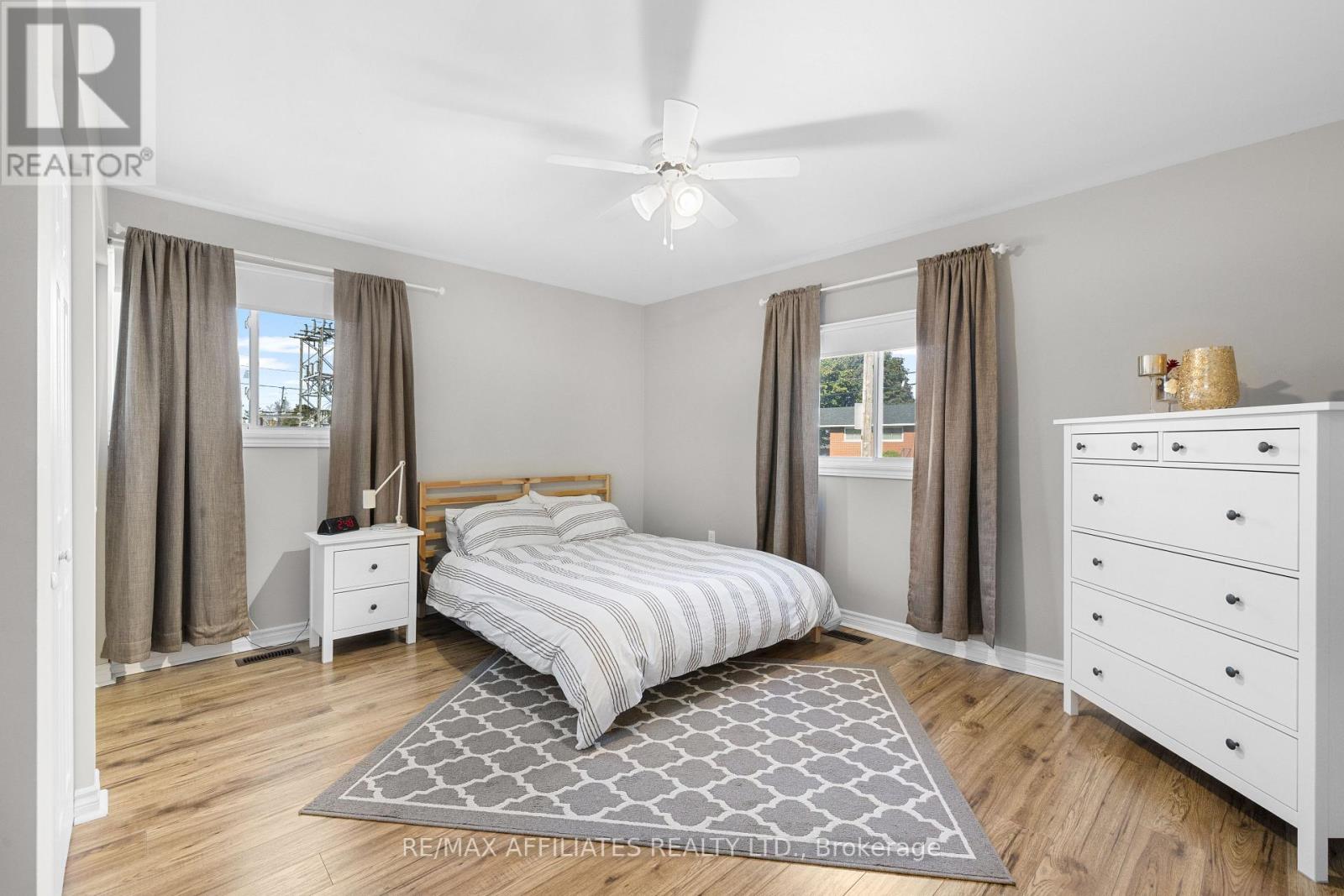 164 Napoleon Street, Carleton Place, Ontario  K7C 2W9 - Photo 11 - X12491636