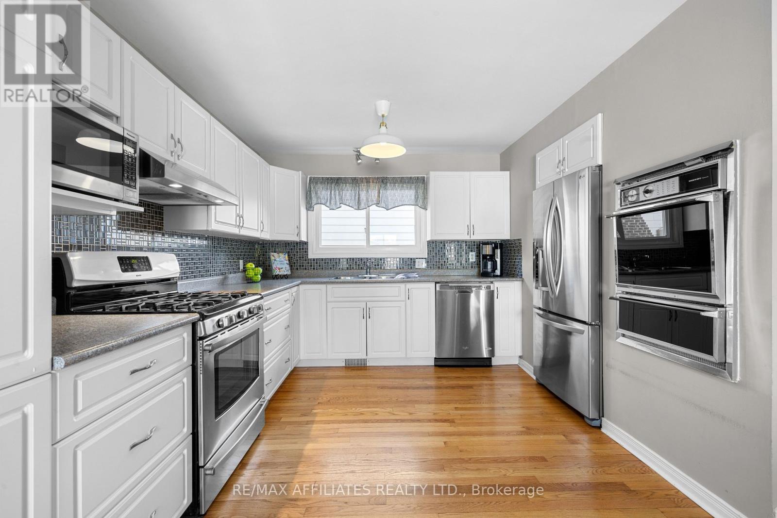 164 Napoleon Street, Carleton Place, Ontario  K7C 2W9 - Photo 17 - X12491636