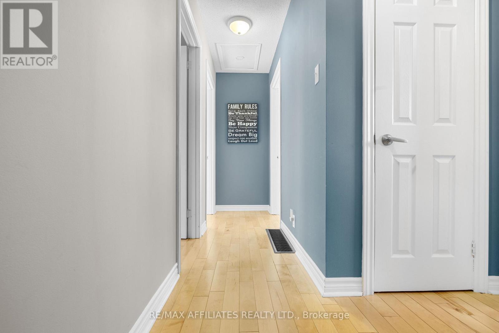 164 Napoleon Street, Carleton Place, Ontario  K7C 2W9 - Photo 22 - X12491636