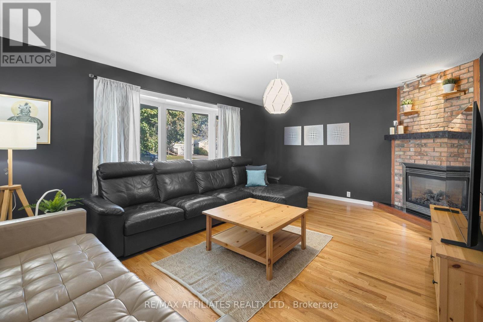 164 Napoleon Street, Carleton Place, Ontario  K7C 2W9 - Photo 8 - X12491636