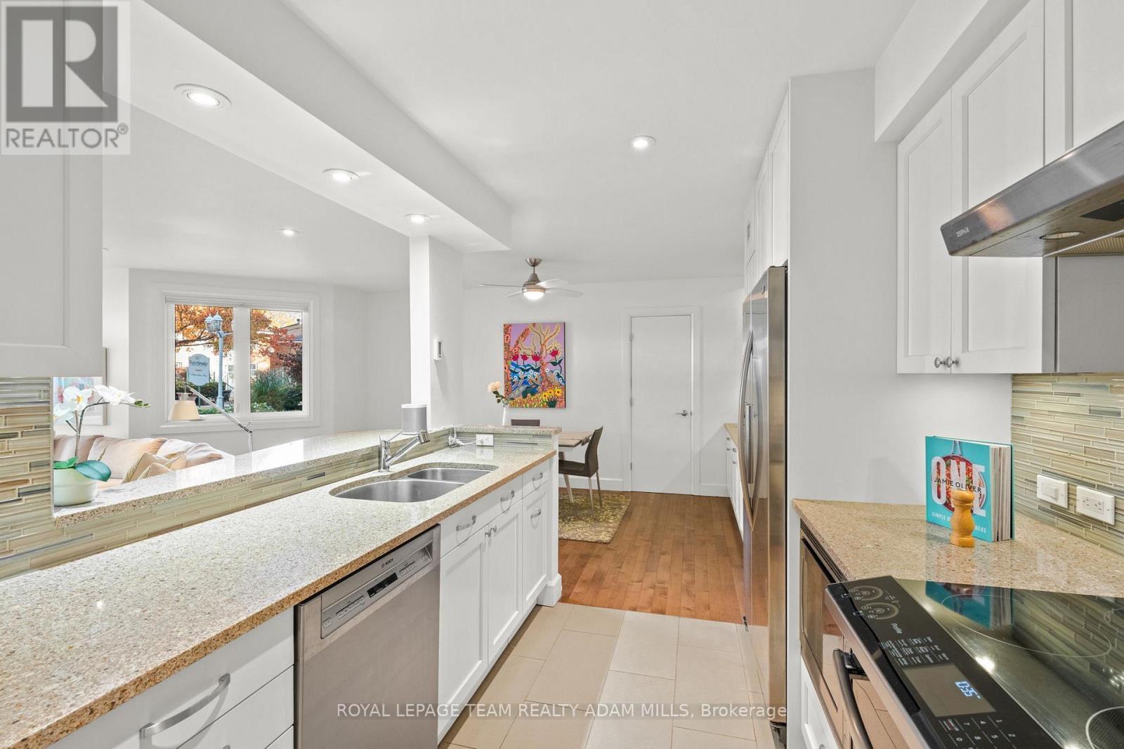 202d - 1 Columbus Avenue, Ottawa, Ontario  K1K 4L1 - Photo 16 - X12491800