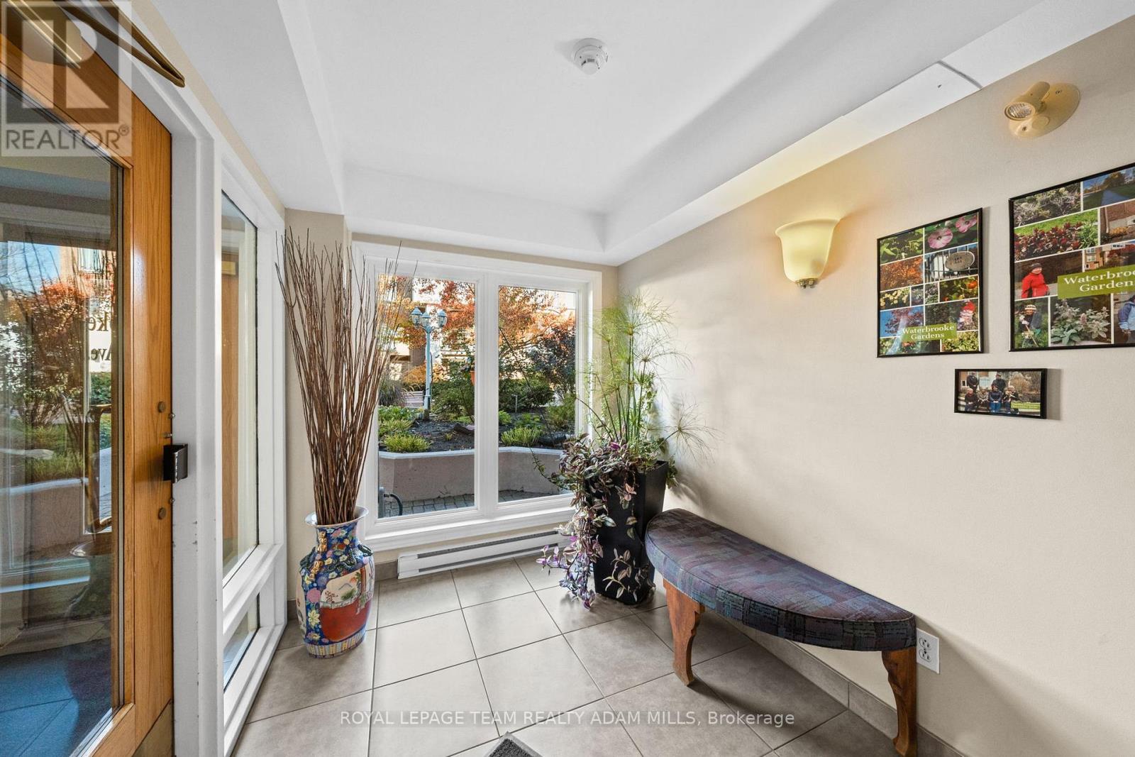 202d - 1 Columbus Avenue, Ottawa, Ontario  K1K 4L1 - Photo 30 - X12491800