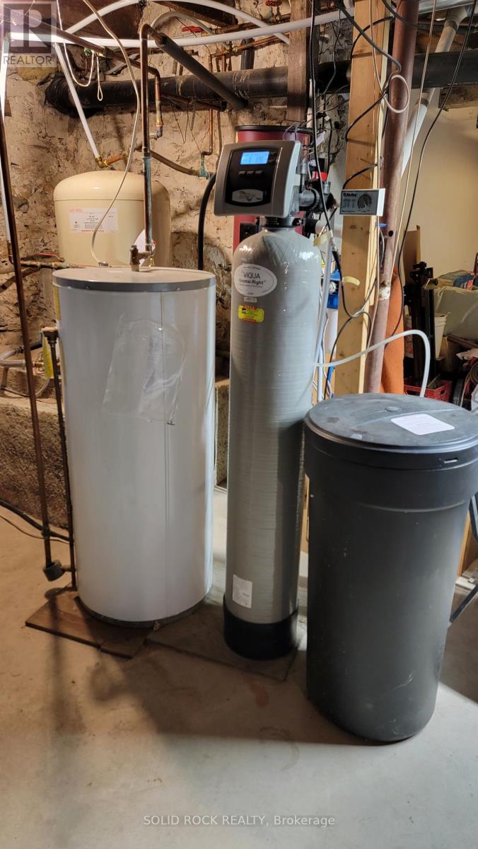 1262 Rodney Lane, North Dundas, Ontario  K0C 2K0 - Photo 43 - X12491878