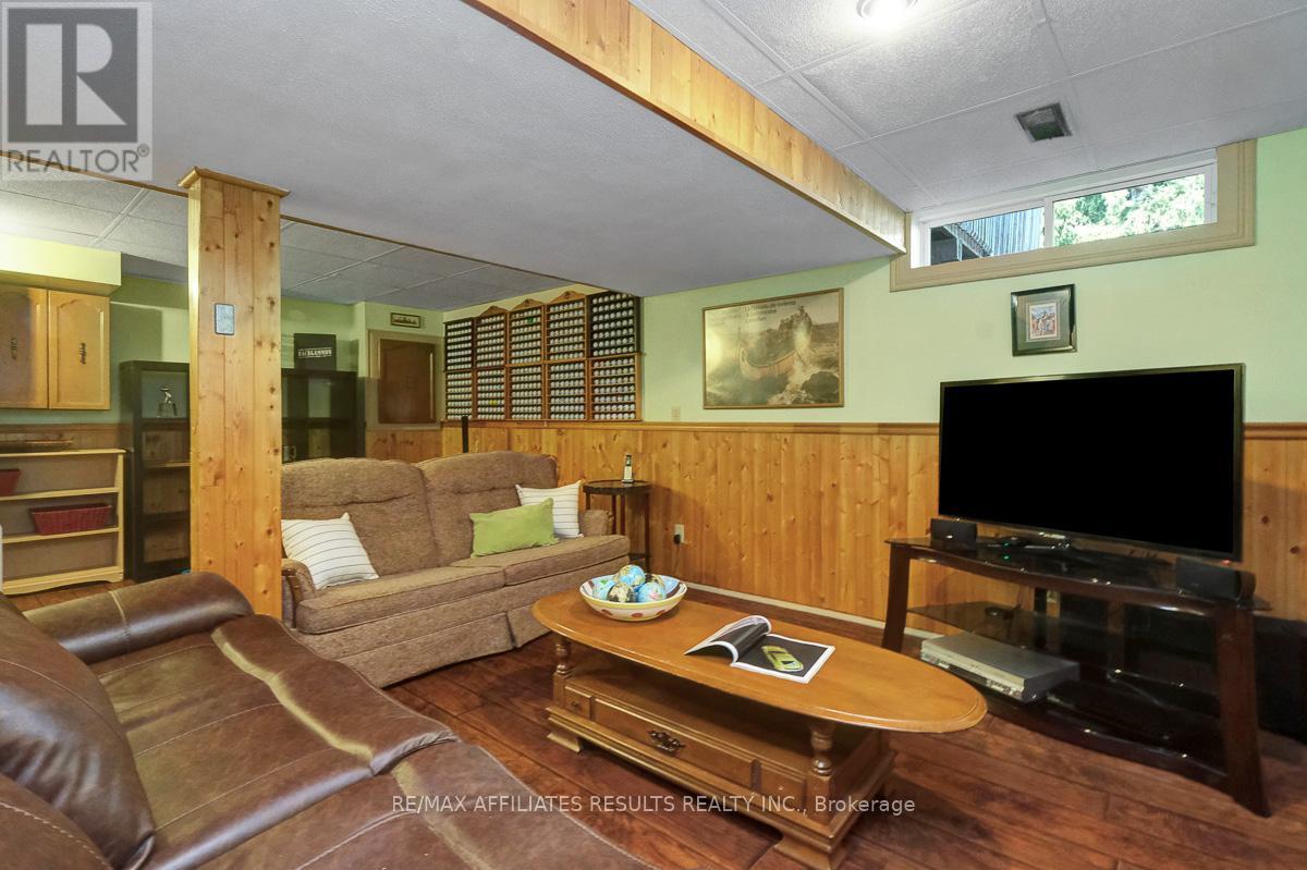 68 Pheasant Run Drive, Ottawa, Ontario  K2J 2R4 - Photo 37 - X12491902