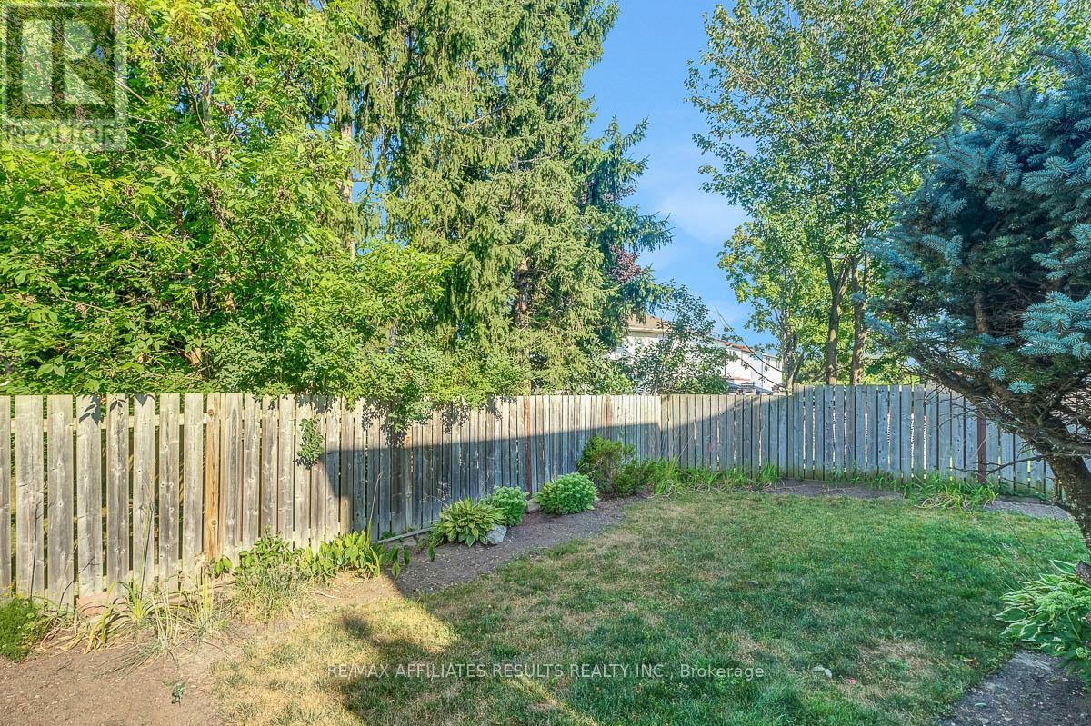 68 Pheasant Run Drive, Ottawa, Ontario  K2J 2R4 - Photo 44 - X12491902