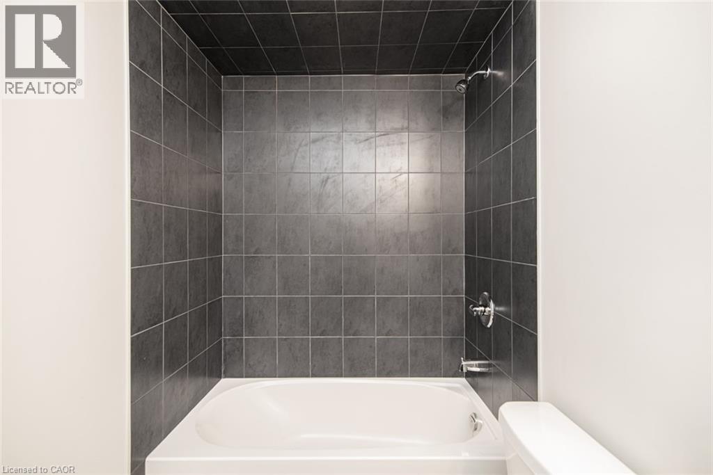 8 Mia Drive, Hamilton, Ontario  L9B 0K1 - Photo 41 - 40784387