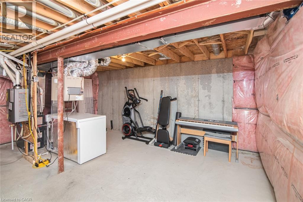 8 Mia Drive, Hamilton, Ontario  L9B 0K1 - Photo 45 - 40784387