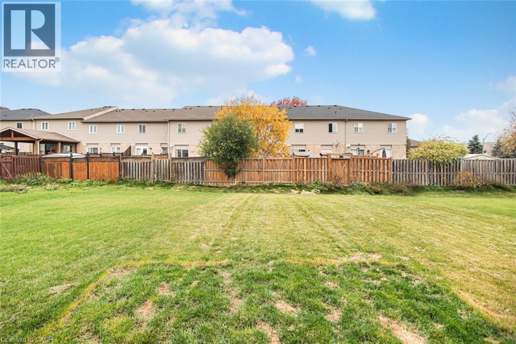 8 Mia Drive, Hamilton, Ontario  L9B 0K1 - Photo 47 - 40784387