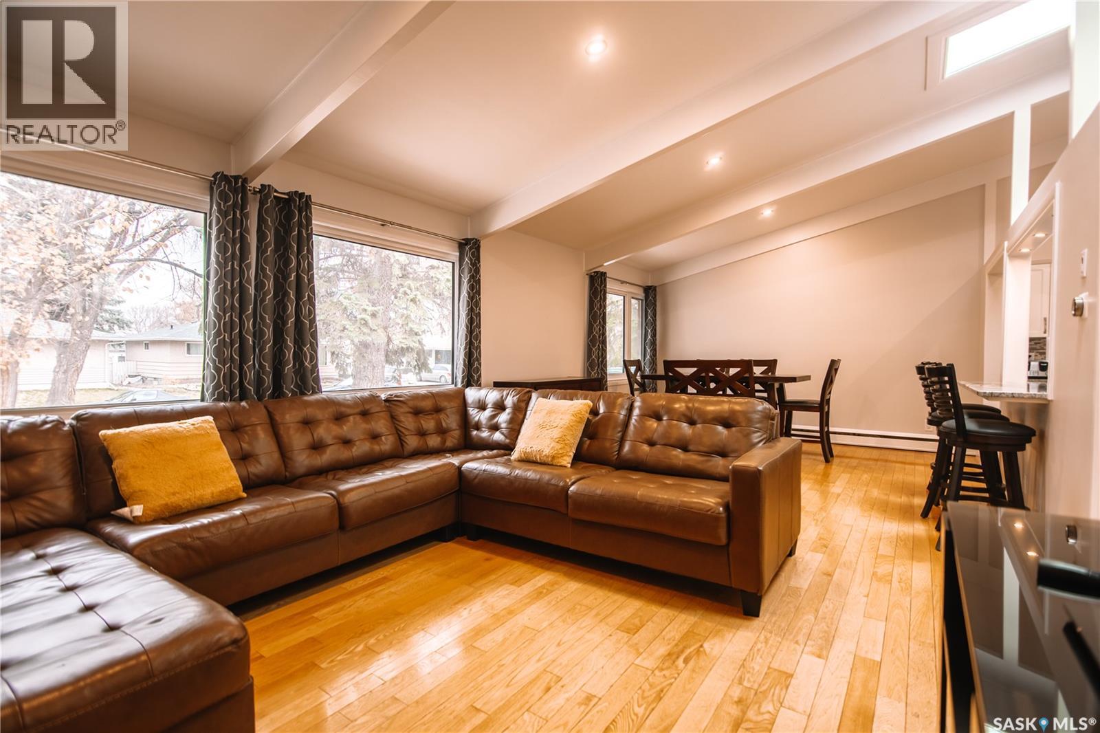 3319 29th Avenue, Regina, Saskatchewan  S4S 2P1 - Photo 7 - SK021951