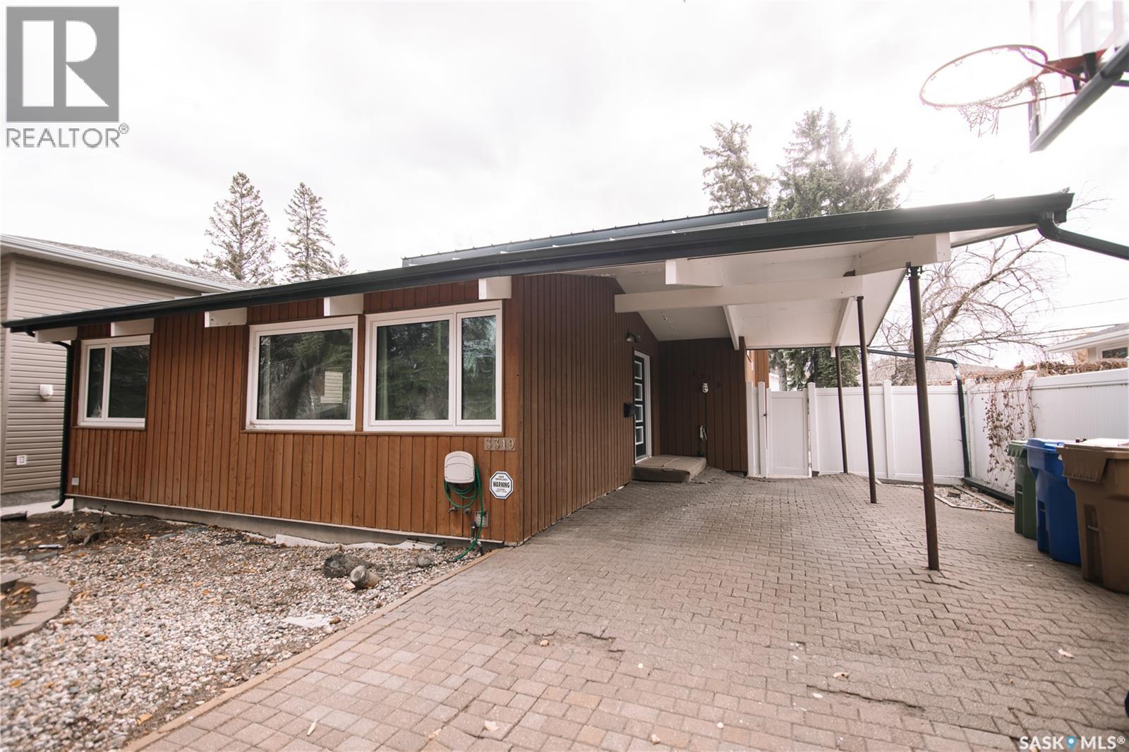 3319 29th Avenue, Regina, Saskatchewan  S4S 2P1 - Photo 2 - SK021951